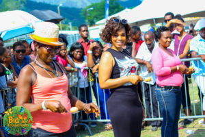 fun-day-ladies-egg-and-spoon-race-1